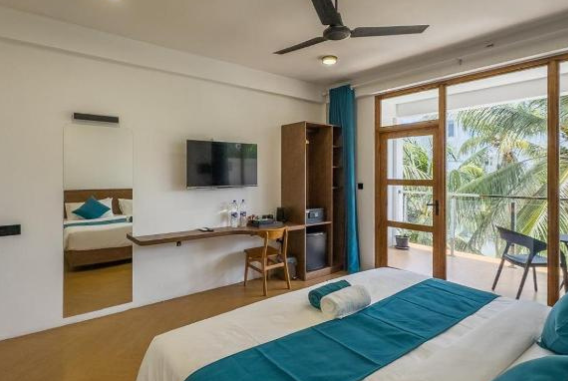 The Palms, AA. Thoddoo